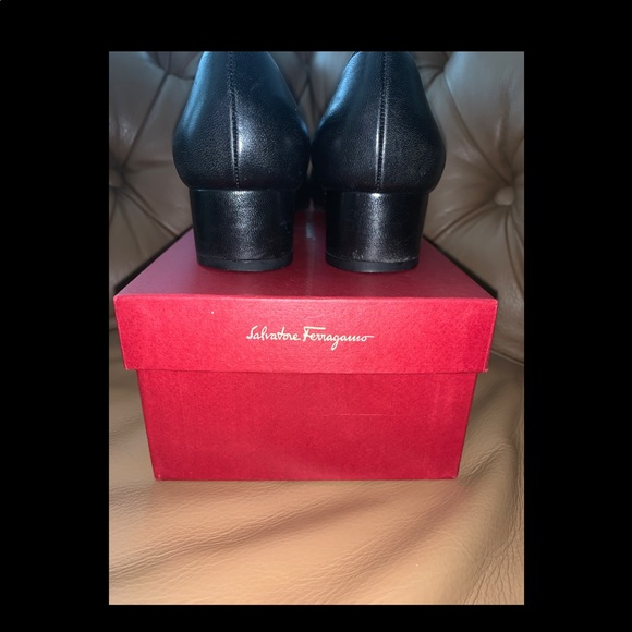 Salvatore Ferragamo Block-Heel Pumps - Picture 5 of 5